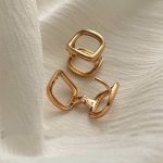 گوشواره ژوپینگ مدل حلقه مربعی